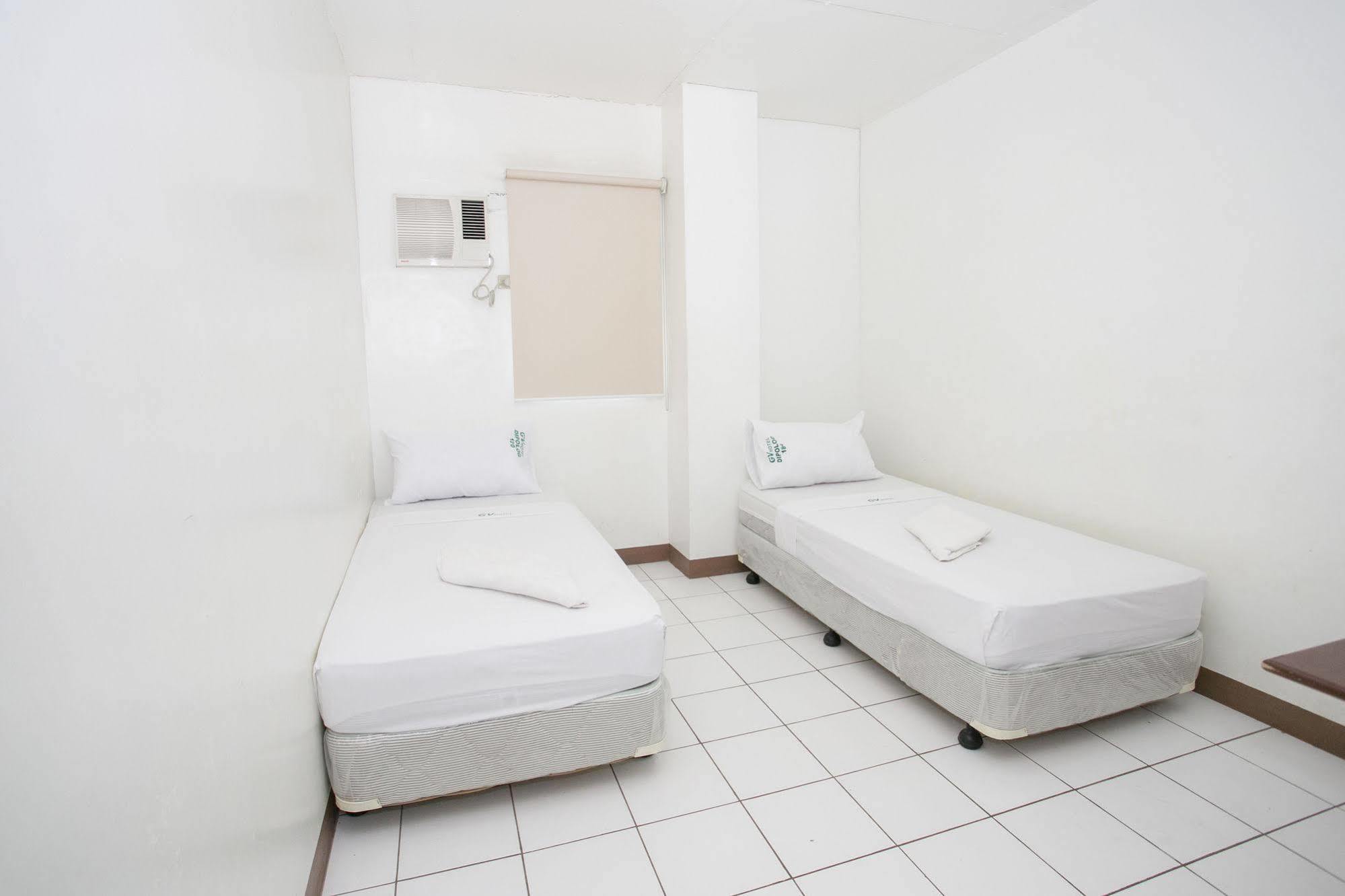 Gv Hotel - Dipolog Exteriör bild